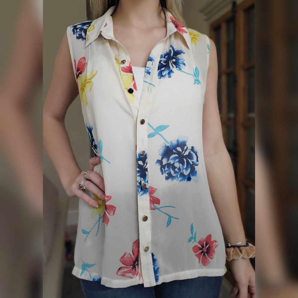 Tank button up